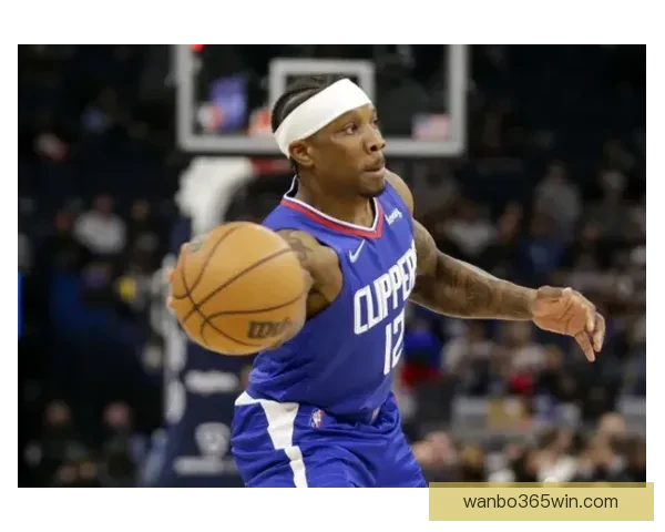 乔治谈近期表现:体能存在不足但会全力以赴拼搏比赛 乔治谈近期表现:体能存在不足但会全力以赴拼搏比赛